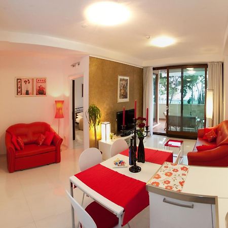 Residence Apartments Anamaria Podstrana Exteriér fotografie